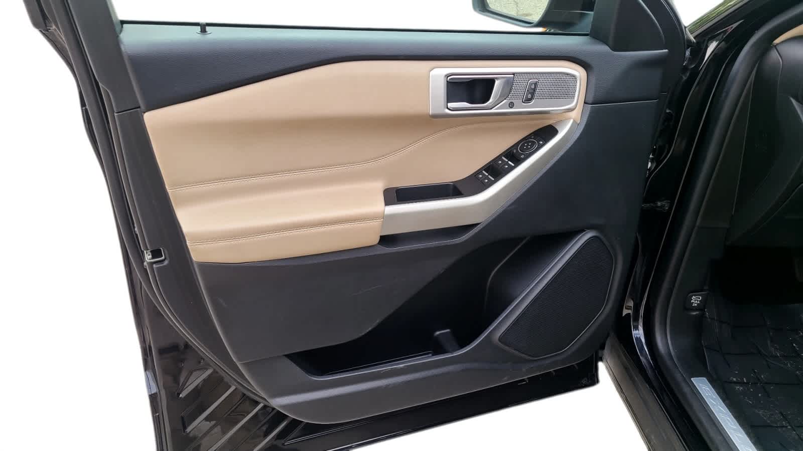 2022 Ford Explorer Limited - Photo 6