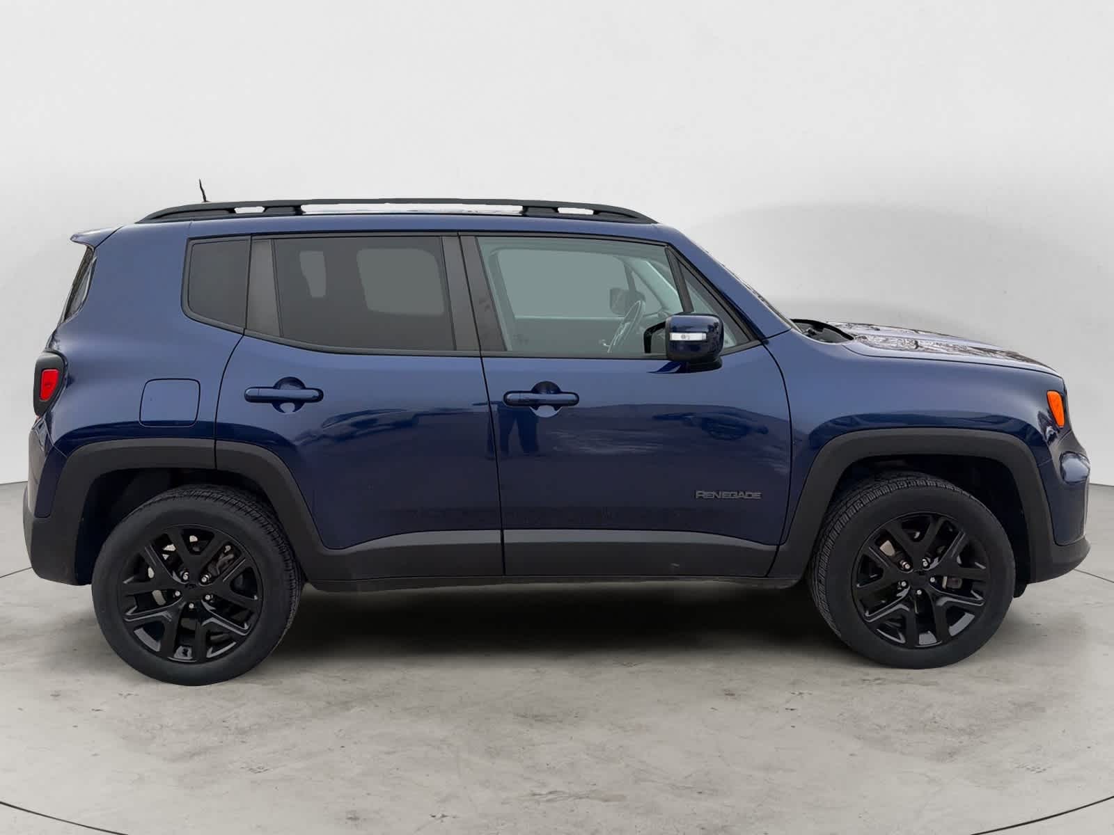Thumbnail: 2019 Jeep Renegade - 5
