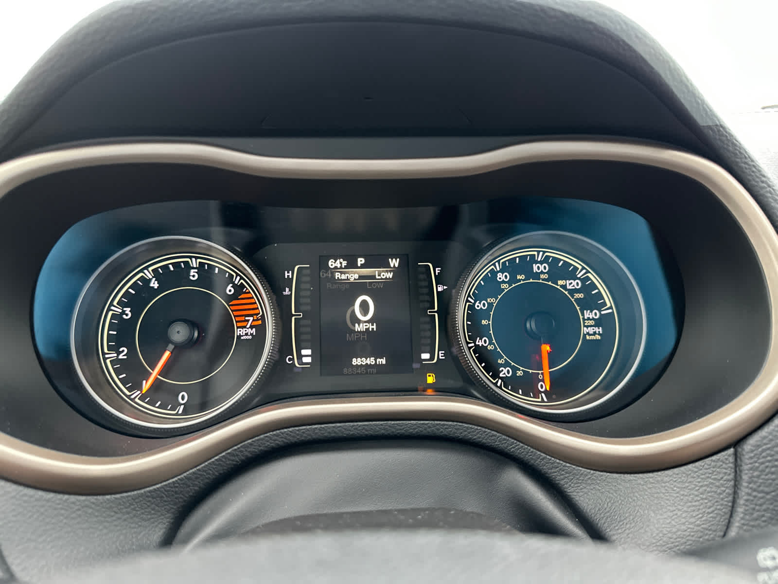 Thumbnail: 2017 Jeep Cherokee - 22