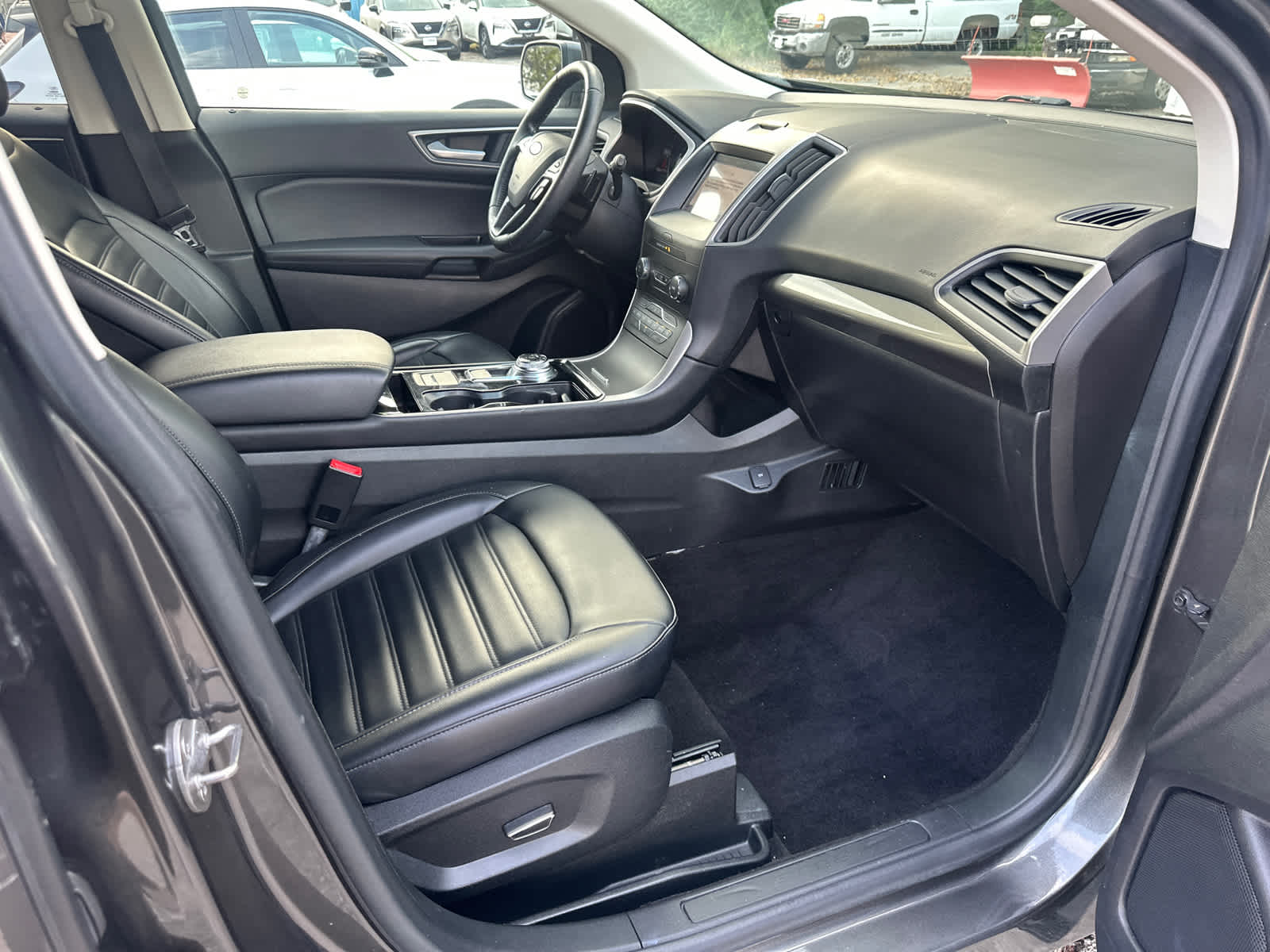 Thumbnail: 2019 Ford Edge - 7