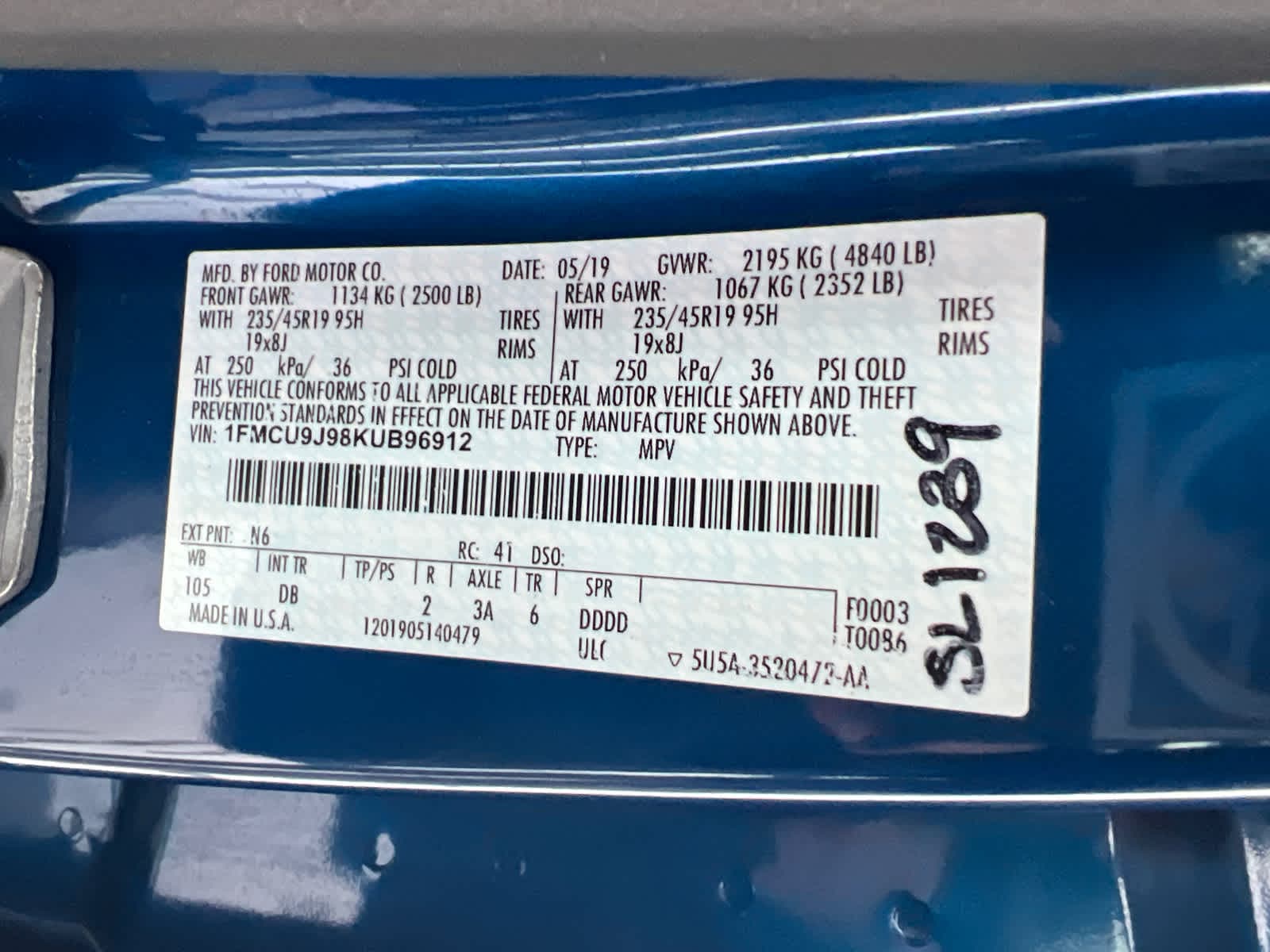 Thumbnail: 2019 Ford Escape - 19