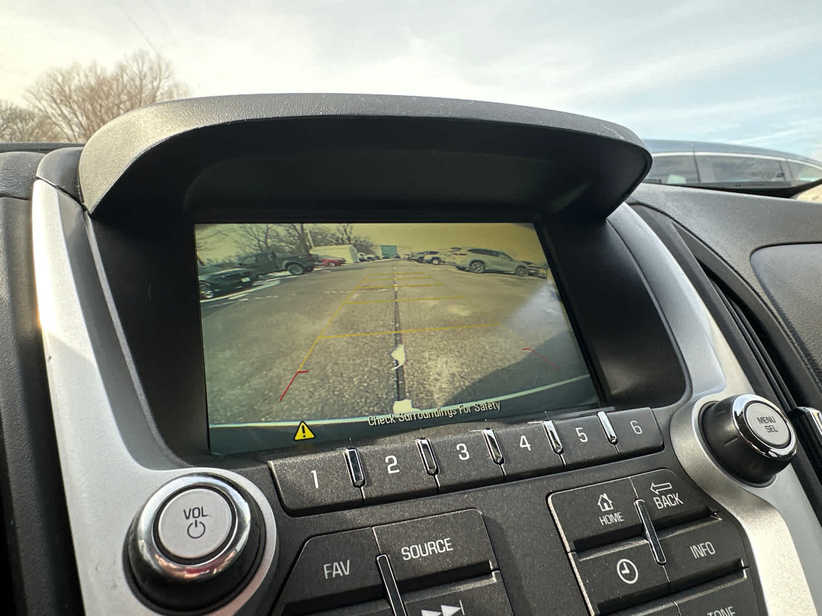 Thumbnail: 2017 Chevrolet Equinox - 23