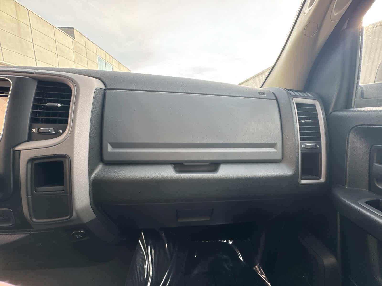 Thumbnail: 2014 RAM 1500 - 23