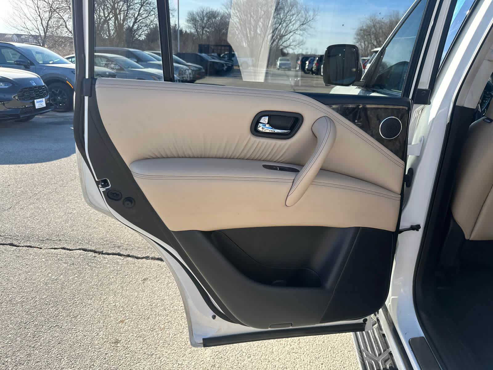 Thumbnail: 2021 Nissan Armada - 14