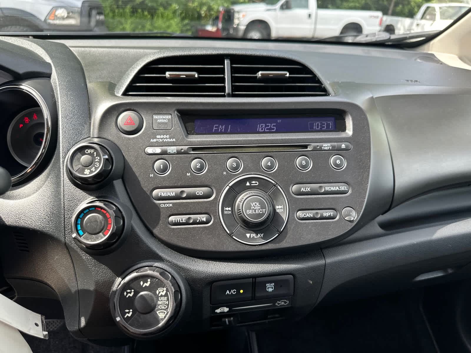 Thumbnail: 2012 Honda Fit - 21