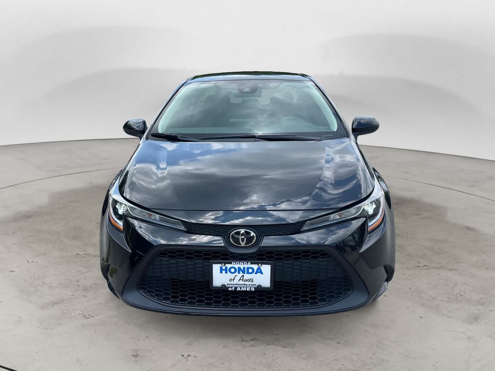 Used 2021 Toyota Corolla LE with VIN 5YFEPMAE0MP250739 for sale in Ames, IA