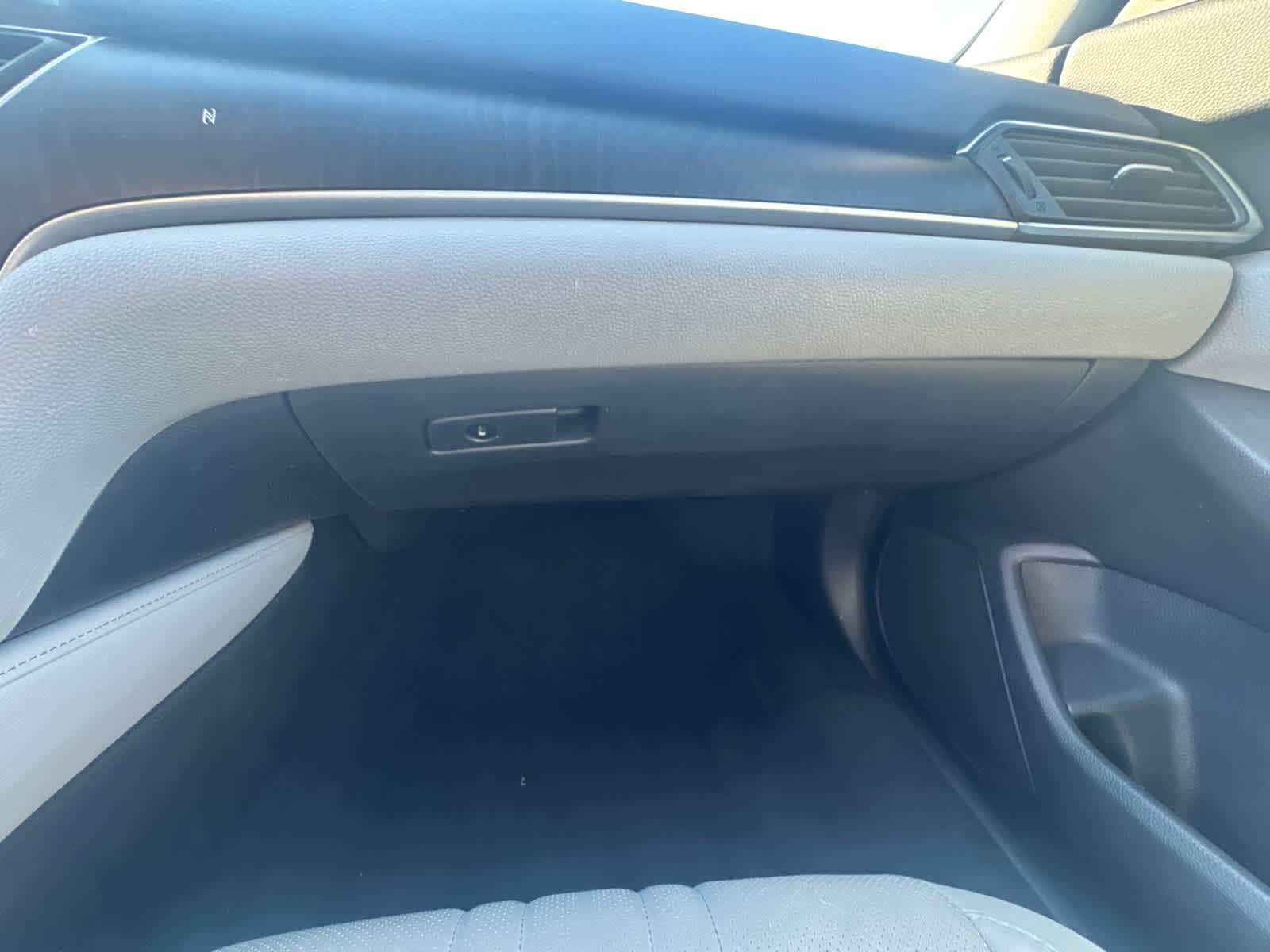 Thumbnail: 2018 Honda Accord - 24