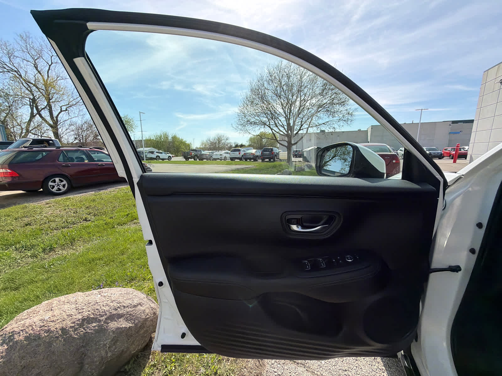 Thumbnail: 2025 Honda HR-V - 15