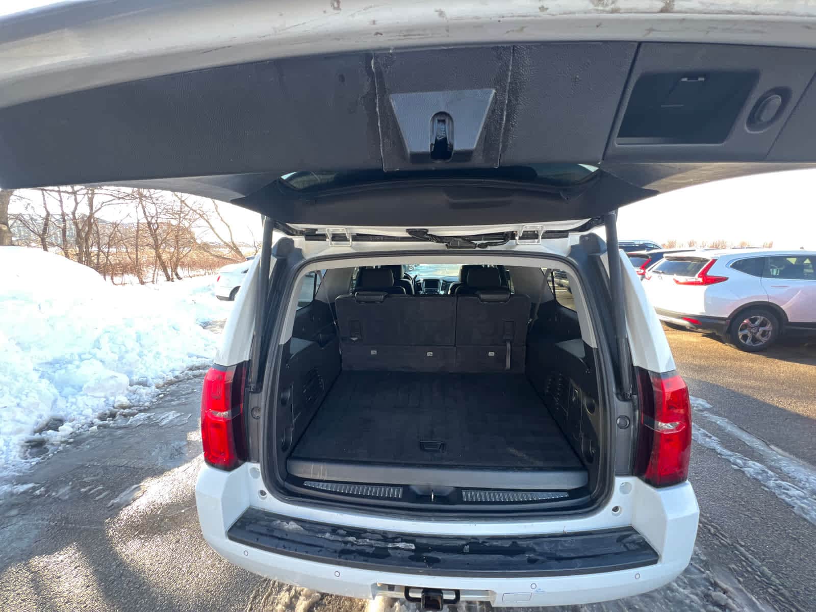 Thumbnail: 2016 Chevrolet Suburban - 12