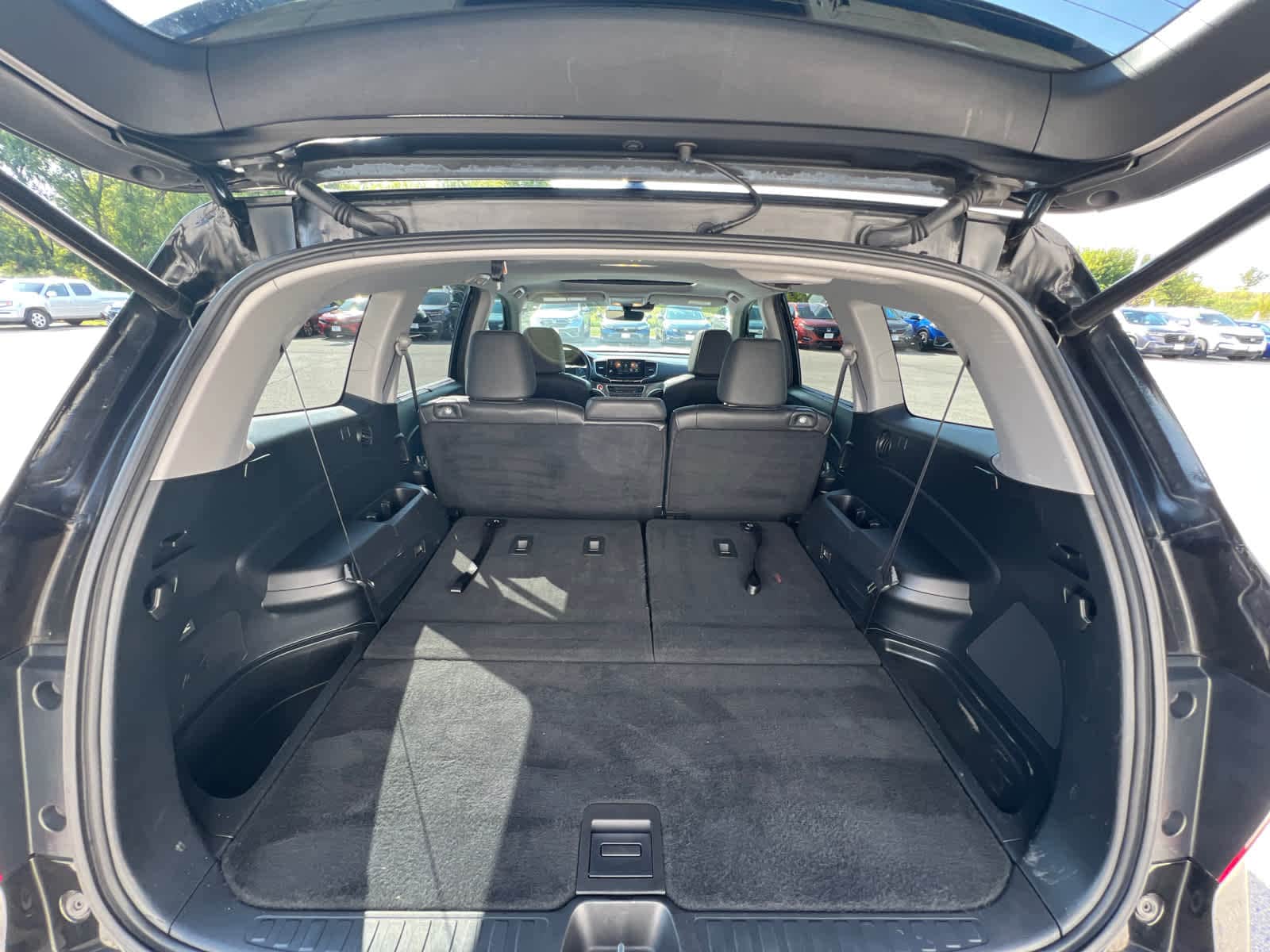 Thumbnail: 2021 Honda Pilot - 10