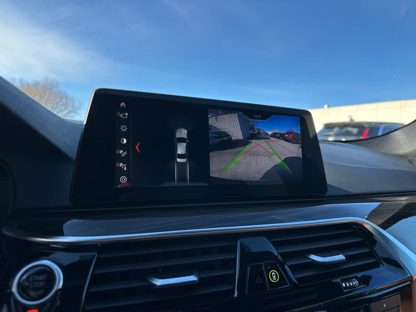 Thumbnail: 2018 BMW 5 Series - 29