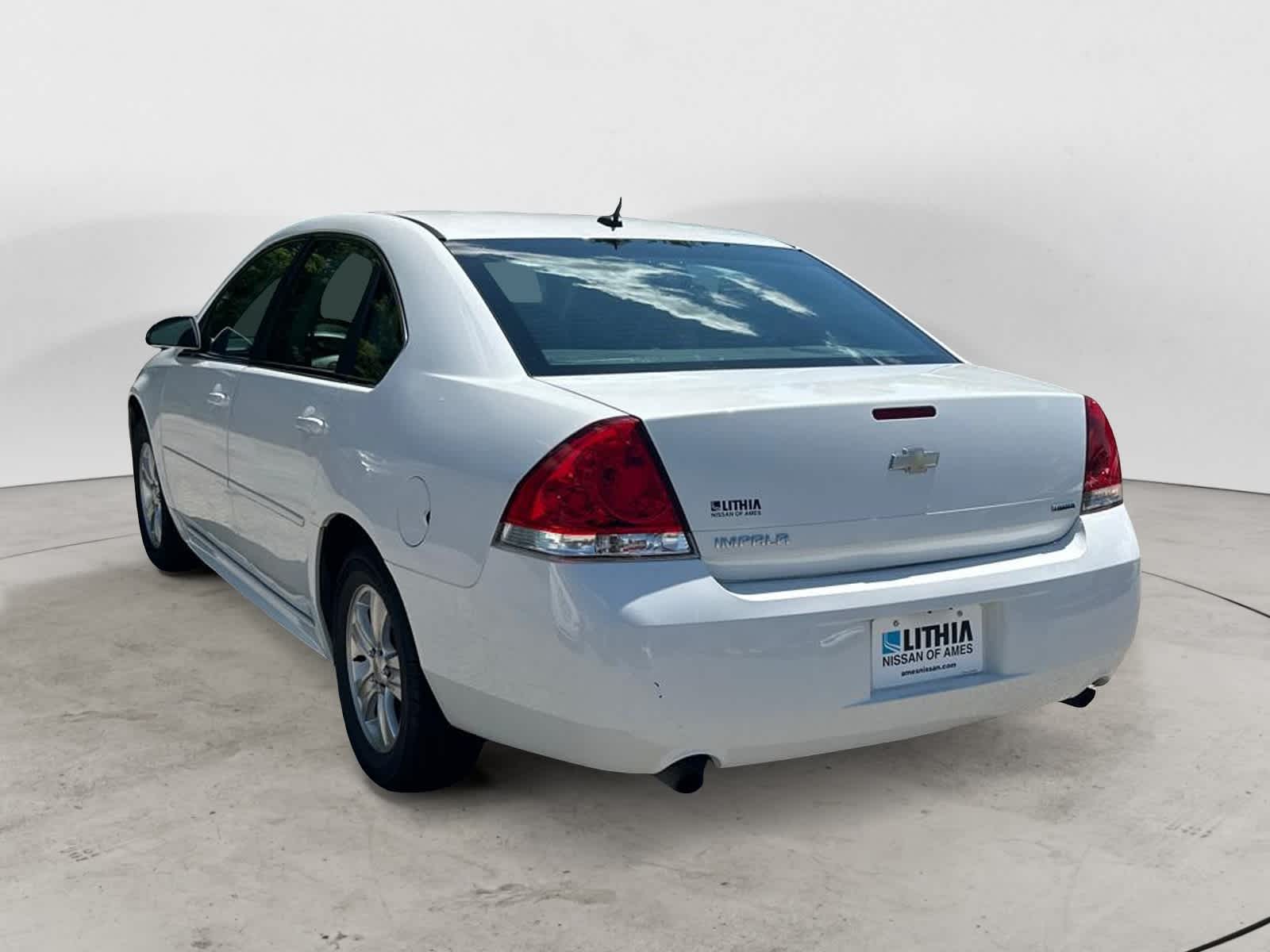 Thumbnail: 2015 Chevrolet Impala - 2