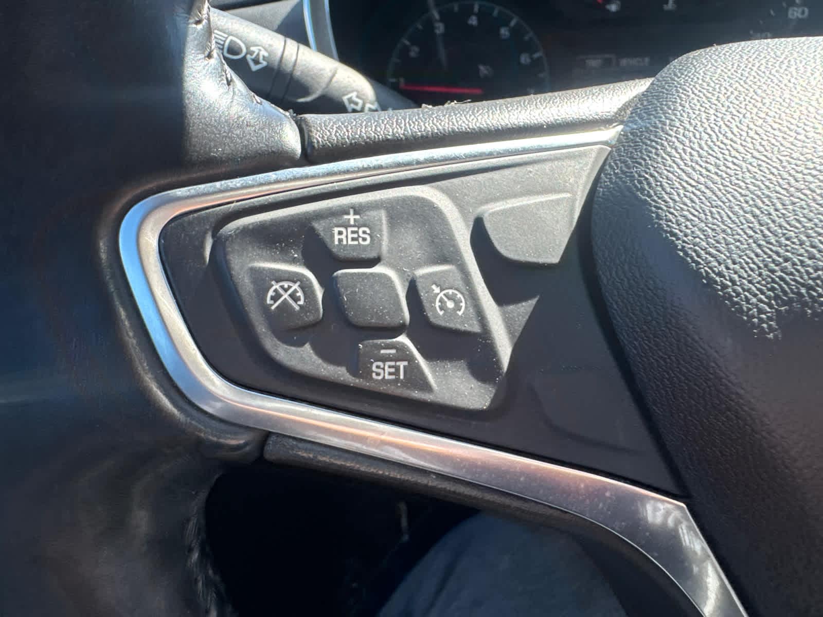 Thumbnail: 2018 Chevrolet Equinox - 26