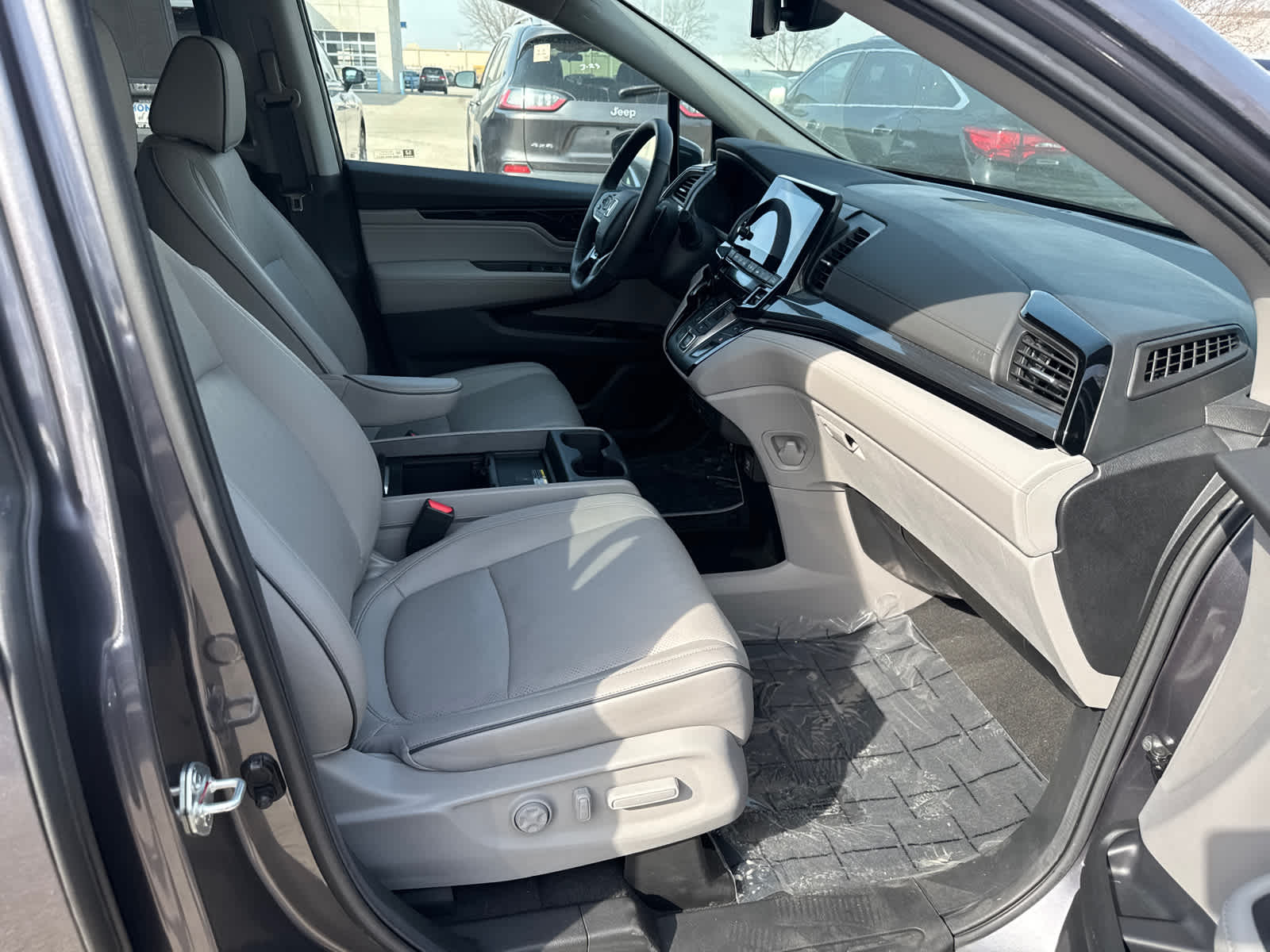 Thumbnail: 2024 Honda Odyssey - 9