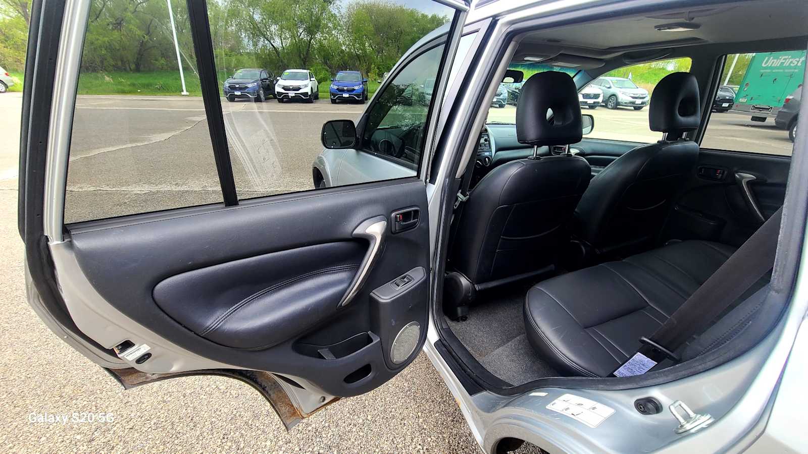 Thumbnail: 2005 Toyota RAV4 - 16