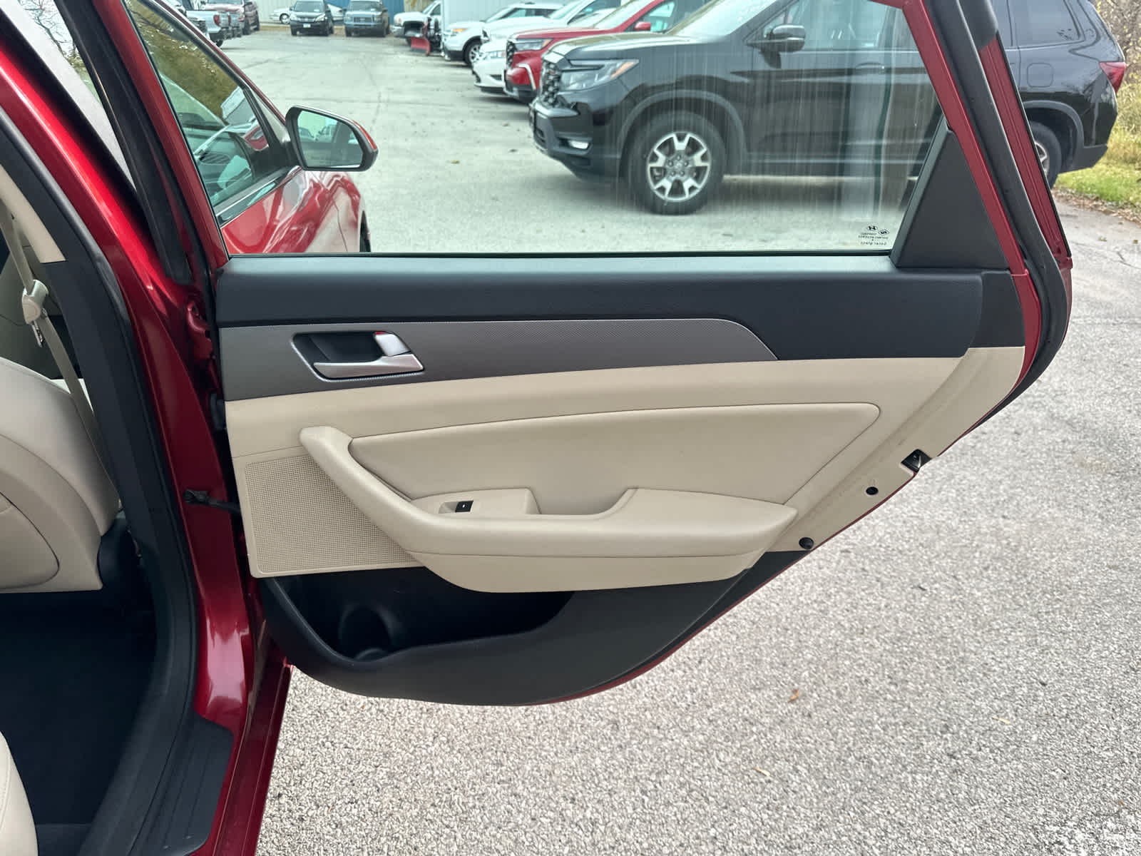 Thumbnail: 2015 Hyundai Sonata - 8