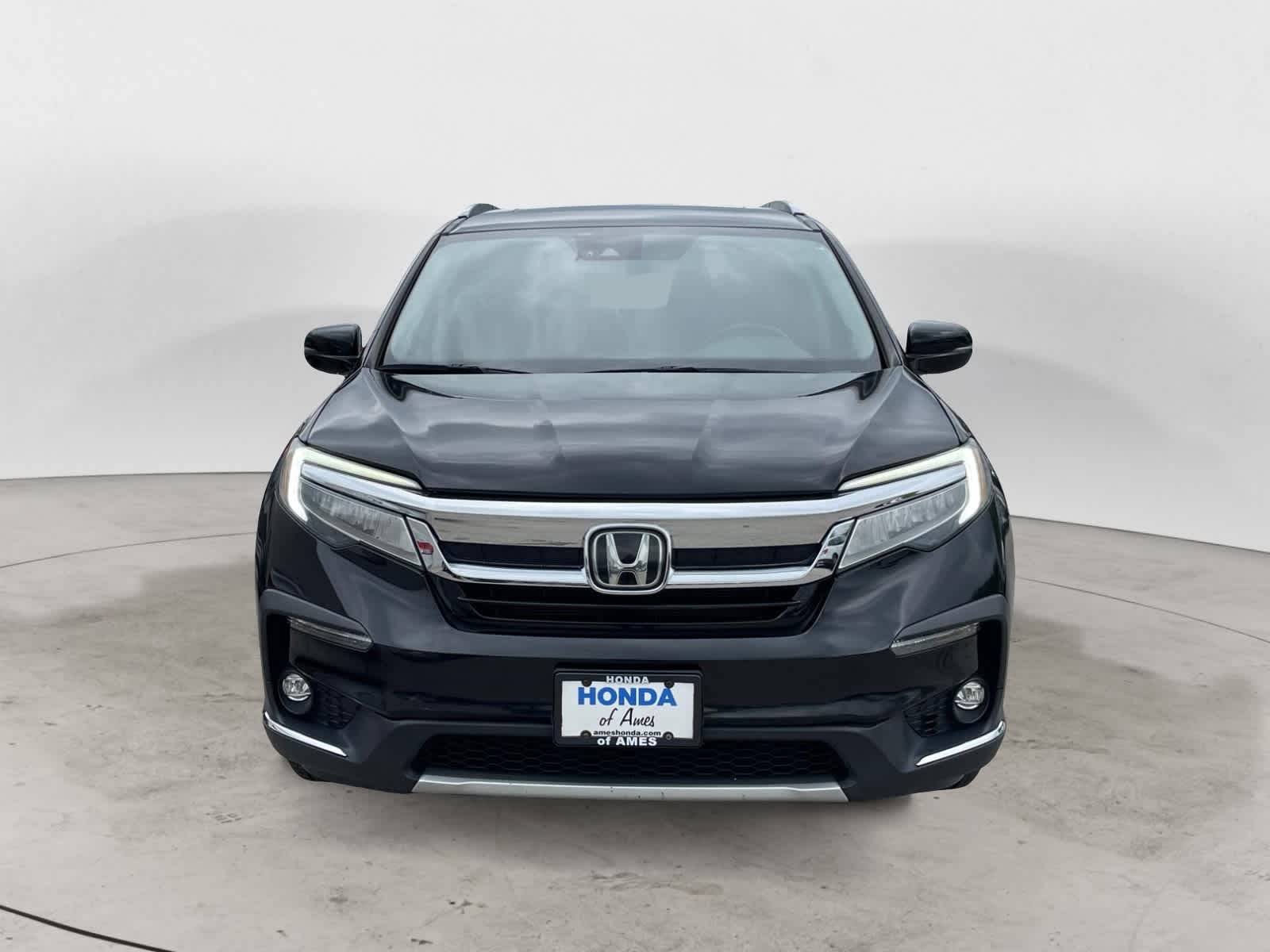 Certified 2019 Honda Pilot Elite with VIN 5FNYF6H08KB051307 for sale in Ames, IA