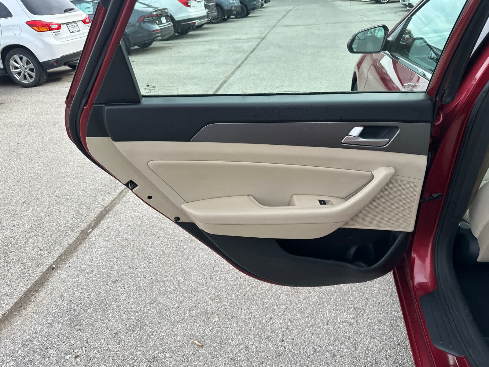 Thumbnail: 2015 Hyundai Sonata - 11