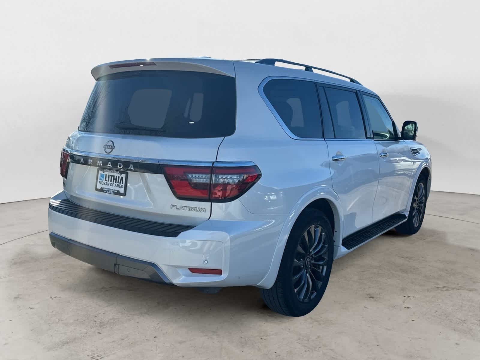 Thumbnail: 2021 Nissan Armada - 3