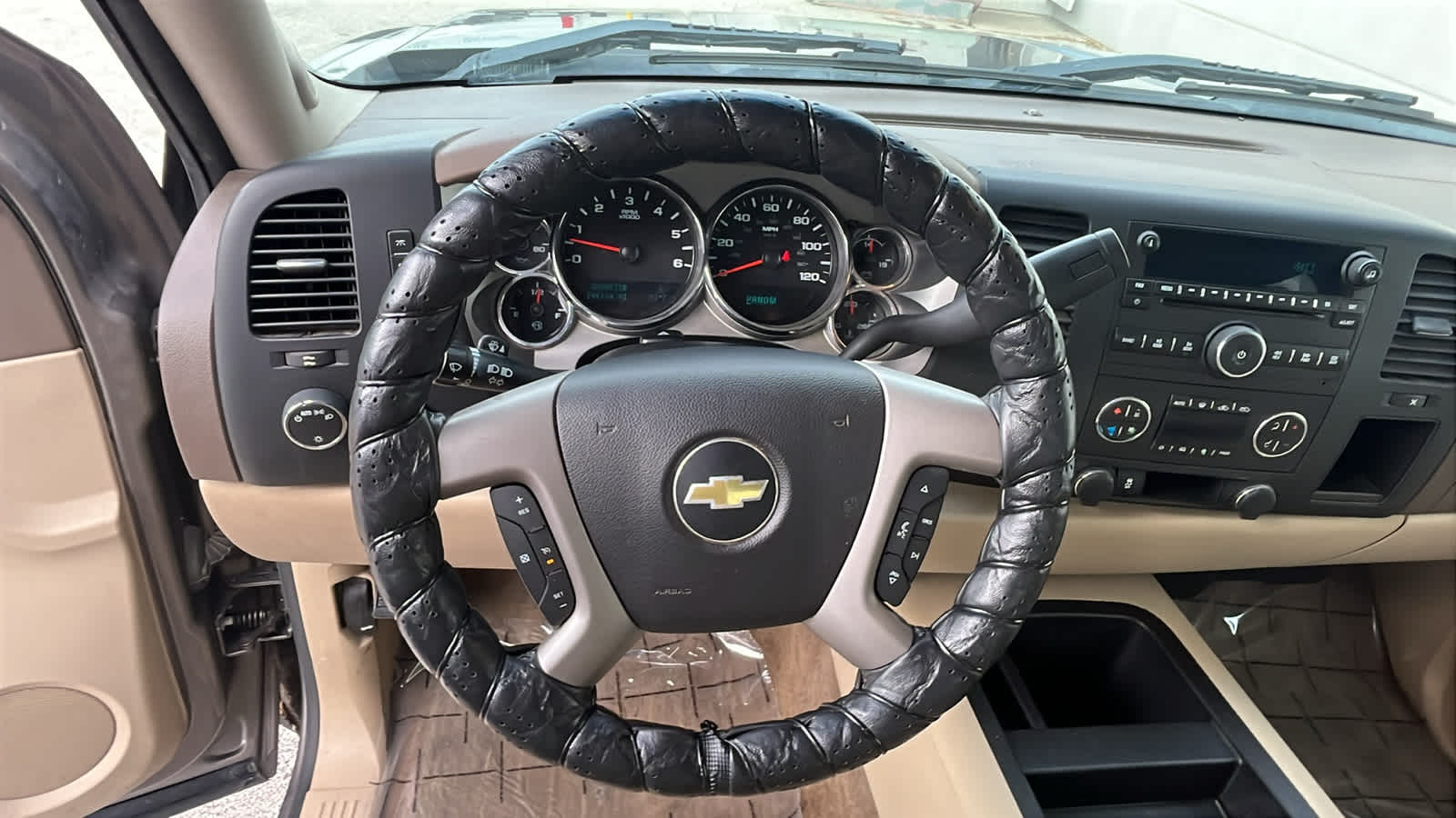 Thumbnail: 2013 Chevrolet Silverado 1500 - 16