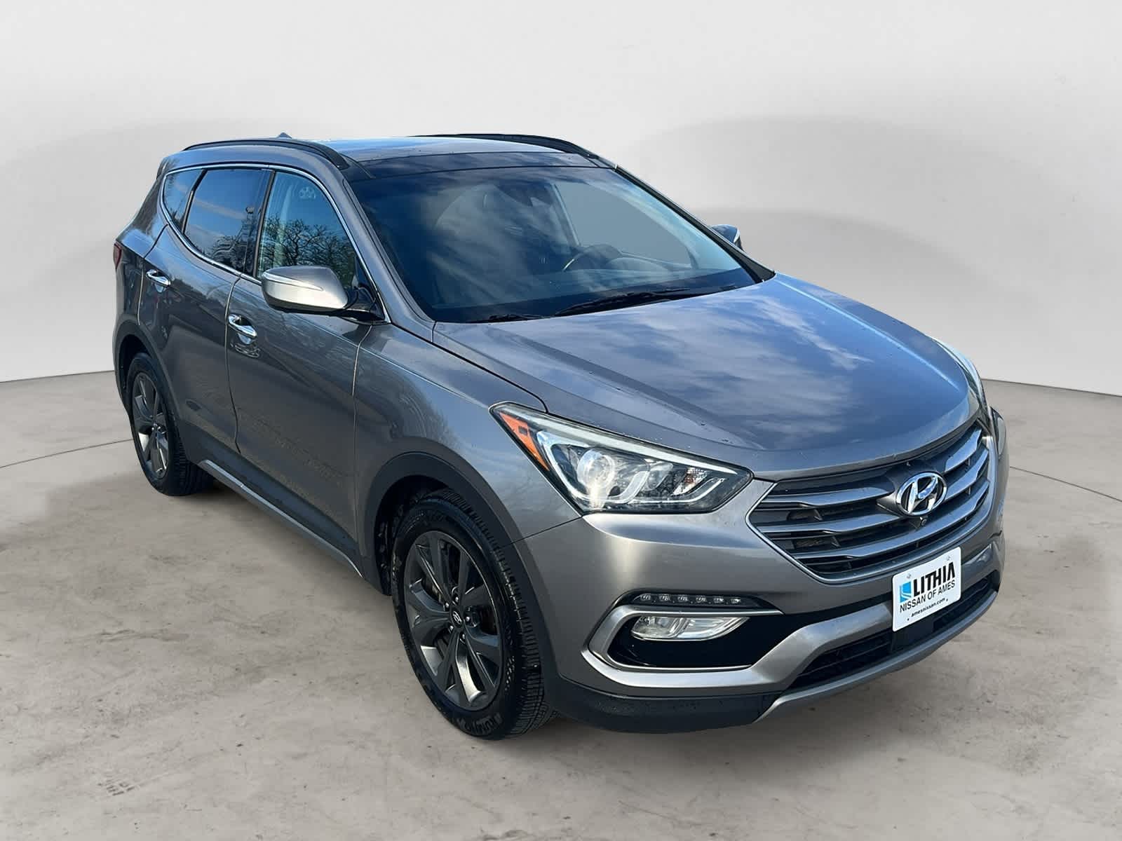 2018 Hyundai Santa Fe Sport 2.0T Ultimate photo 2