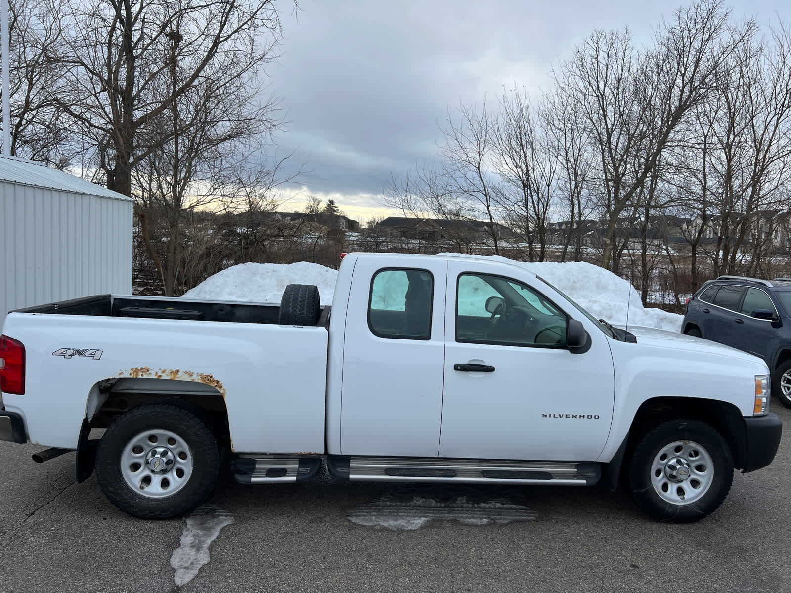 Thumbnail: 2011 Chevrolet Silverado 1500 - 5
