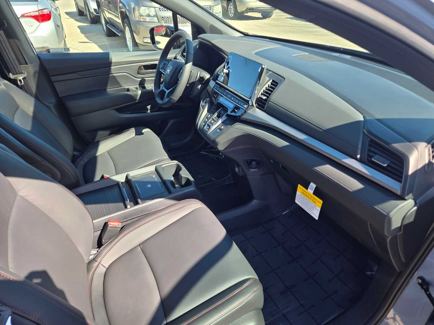 Thumbnail: 2026 Honda Odyssey - 15