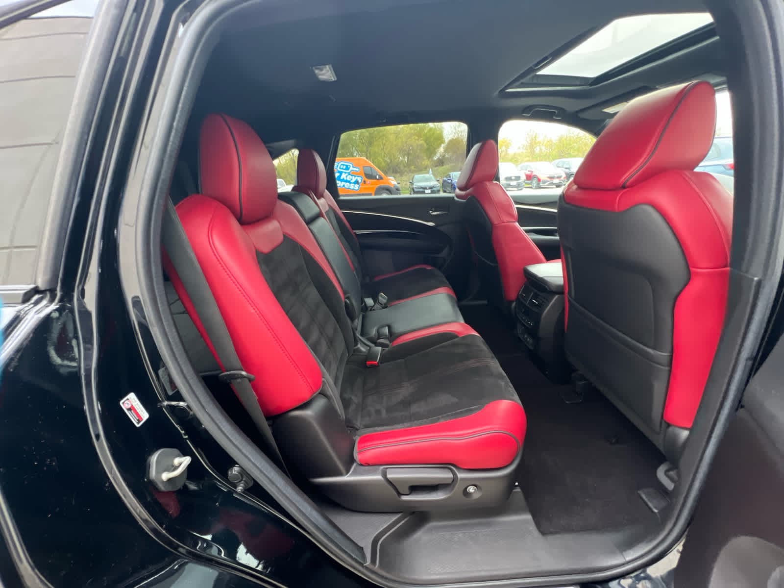 Thumbnail: 2020 Acura MDX - 9