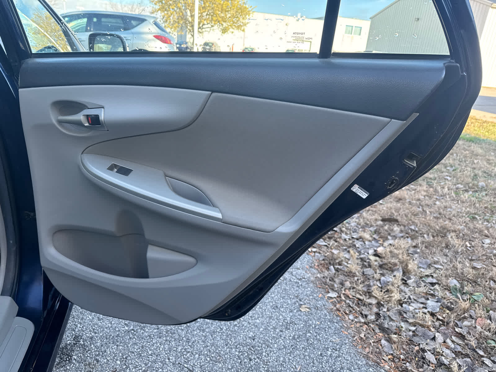 Thumbnail: 2012 Toyota Corolla - 9