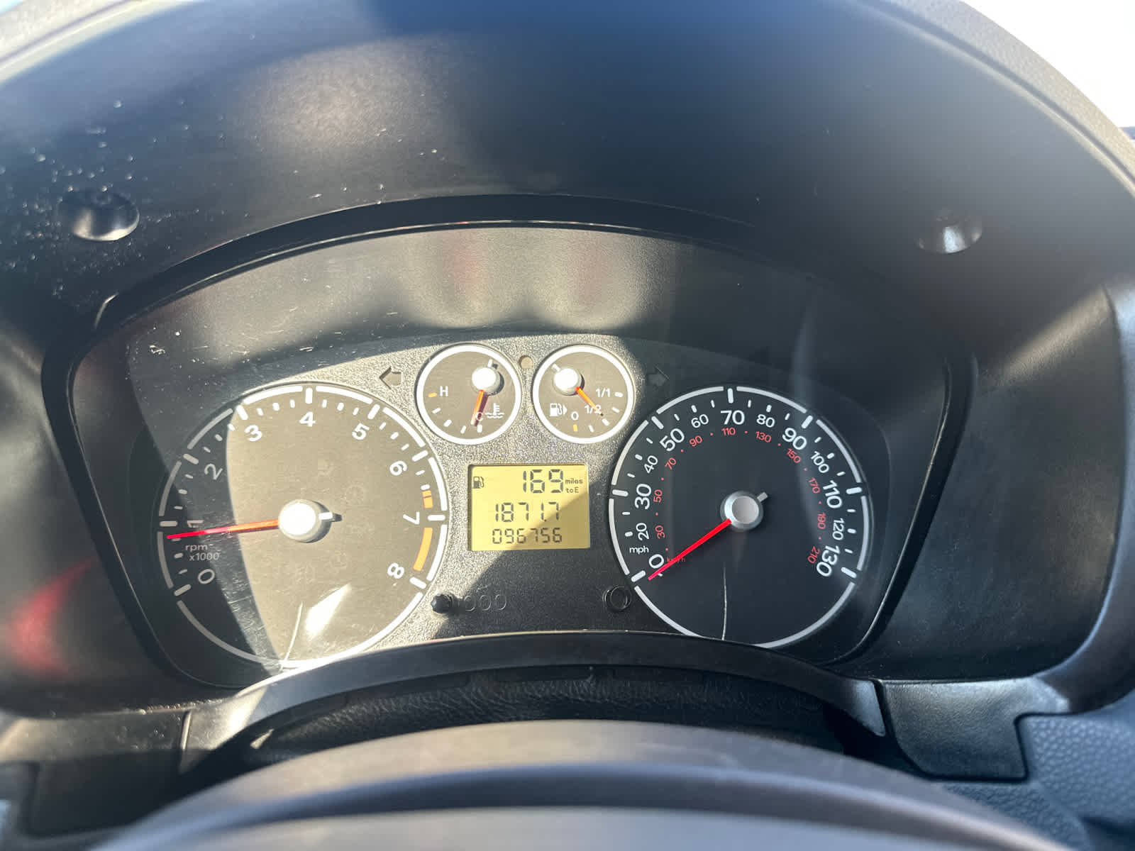 Thumbnail: 2013 Ford Transit Series - 24