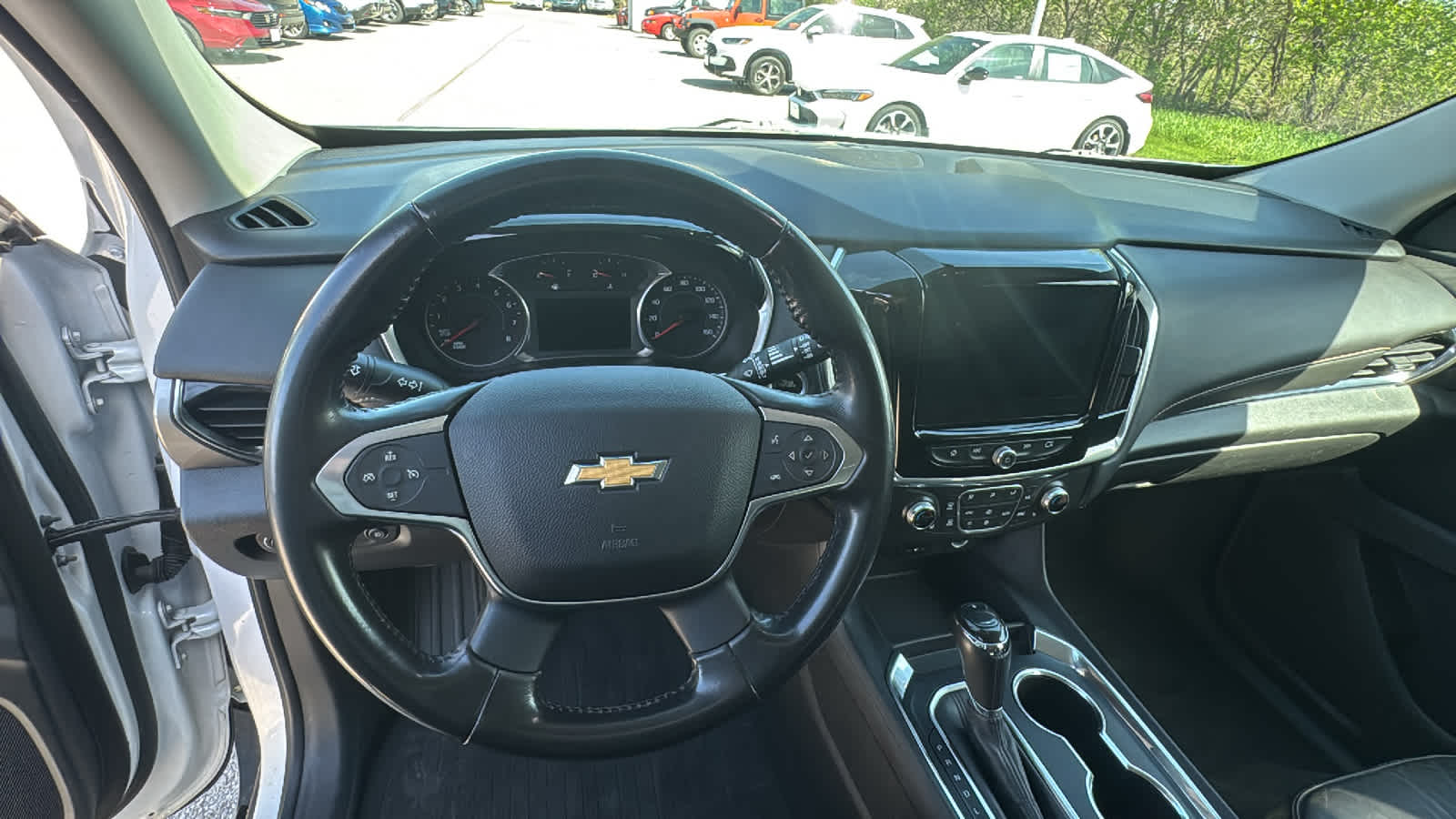 Thumbnail: 2020 Chevrolet Traverse - 22