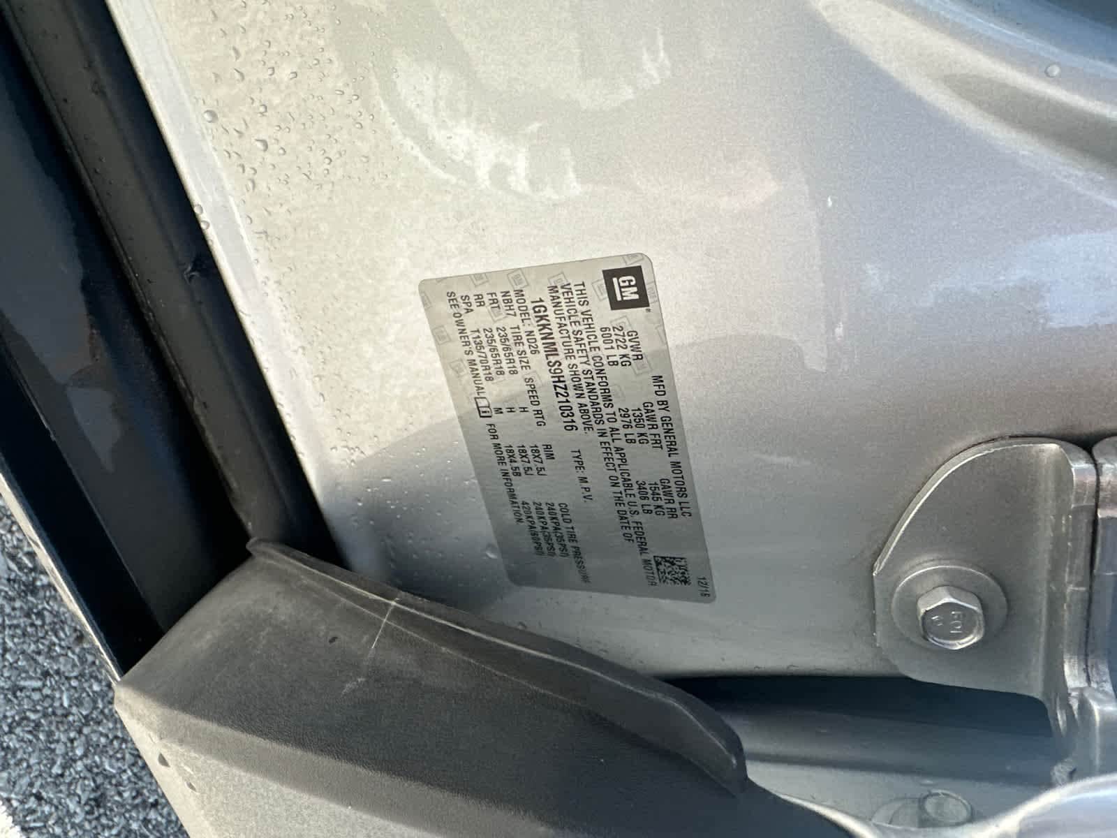 Thumbnail: 2017 GMC Acadia - 26