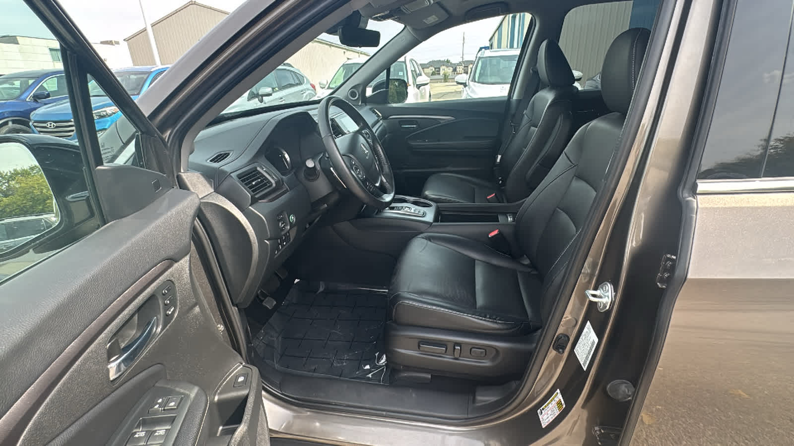 Thumbnail: 2022 Honda Ridgeline - 17