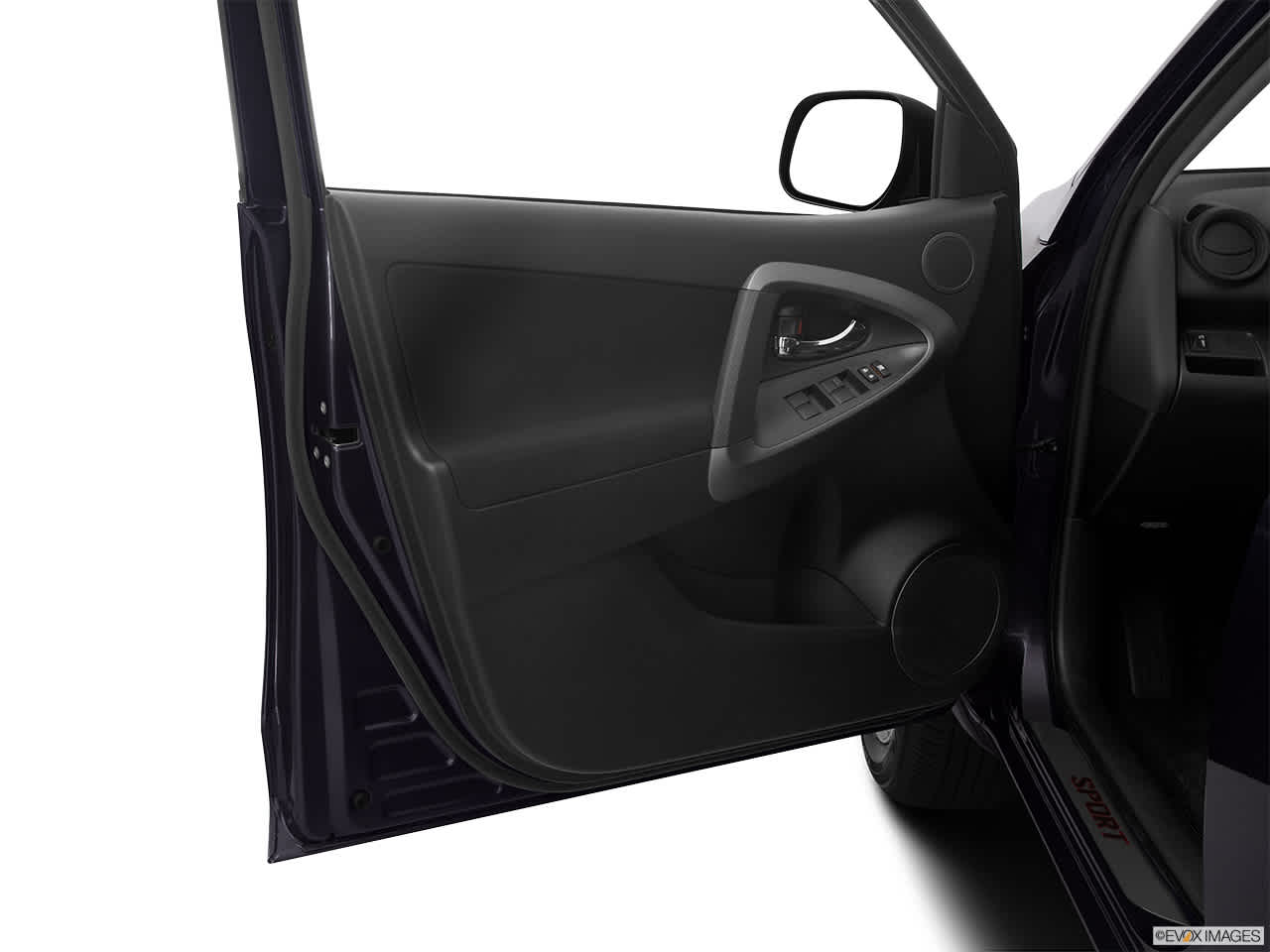 Thumbnail: 2012 Toyota RAV4 - 21