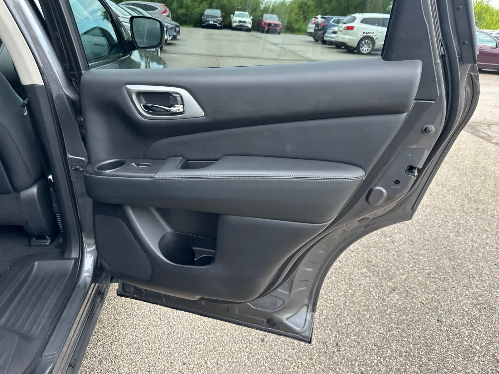 Thumbnail: 2018 Nissan Pathfinder - 7