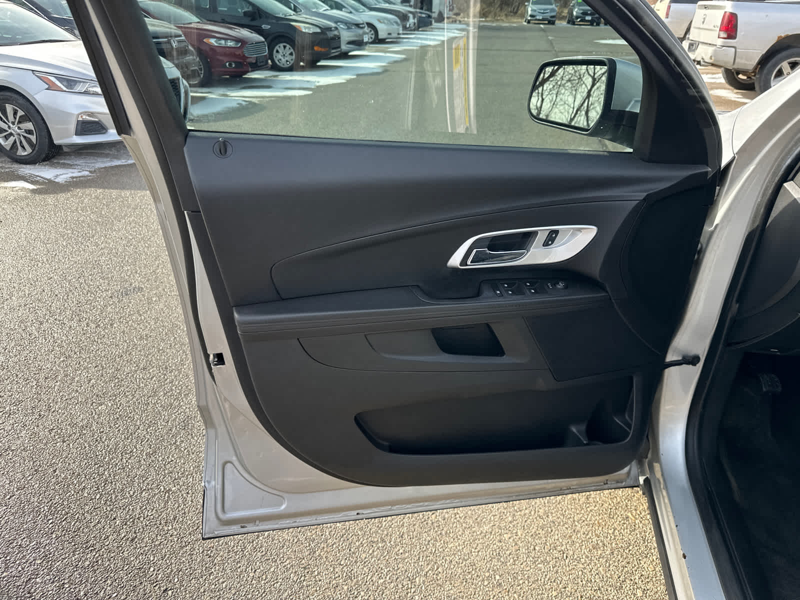 Thumbnail: 2017 Chevrolet Equinox - 13