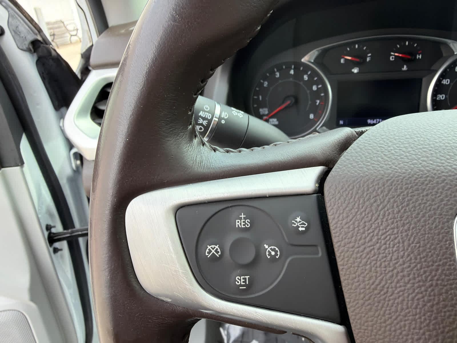 Thumbnail: 2020 GMC Acadia - 23