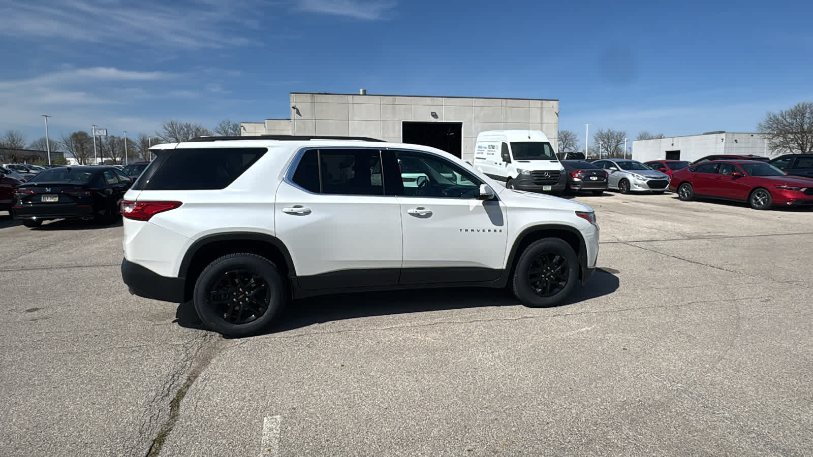 Thumbnail: 2020 Chevrolet Traverse - 7