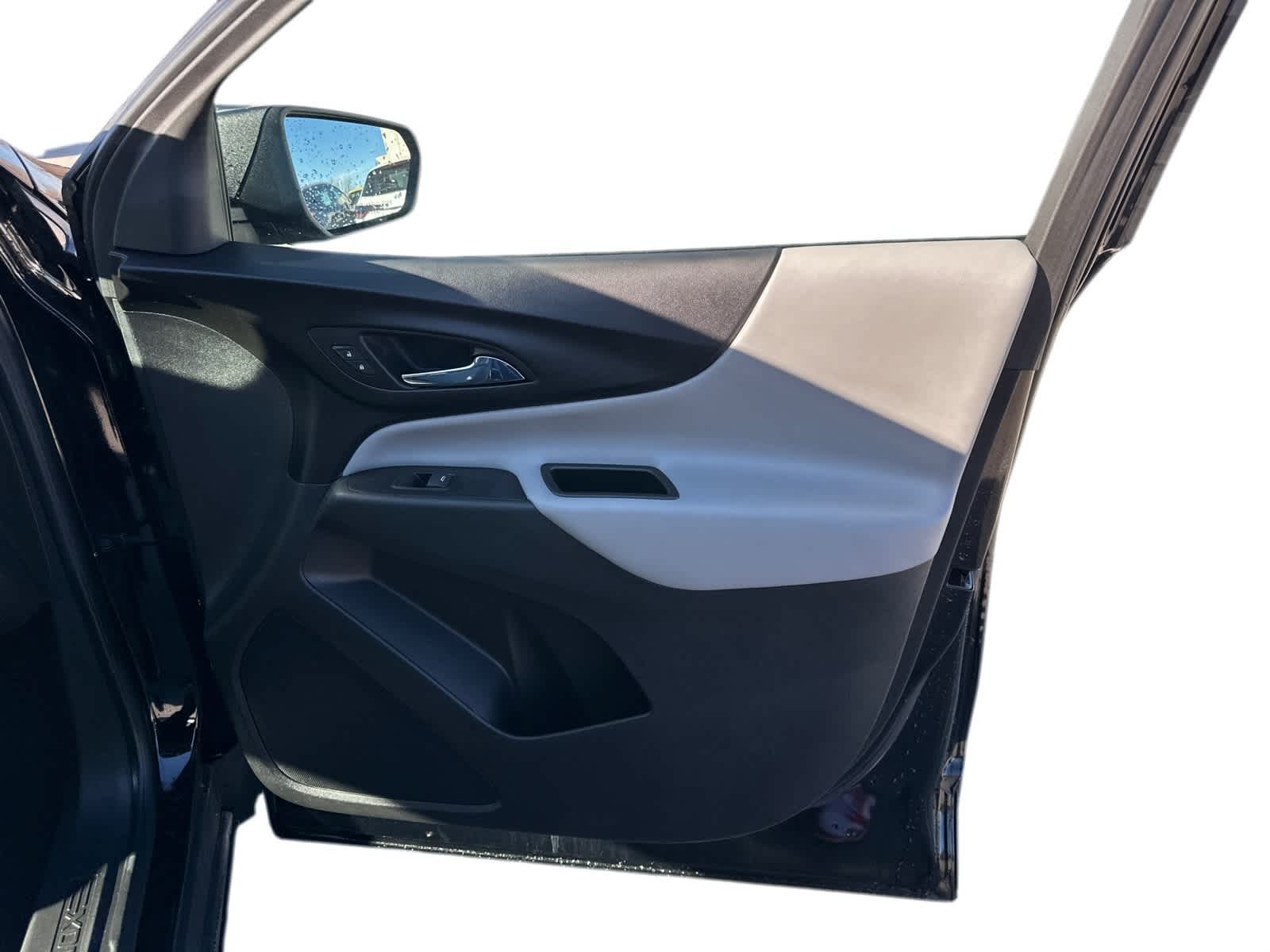 Thumbnail: 2023 Chevrolet Equinox - 5