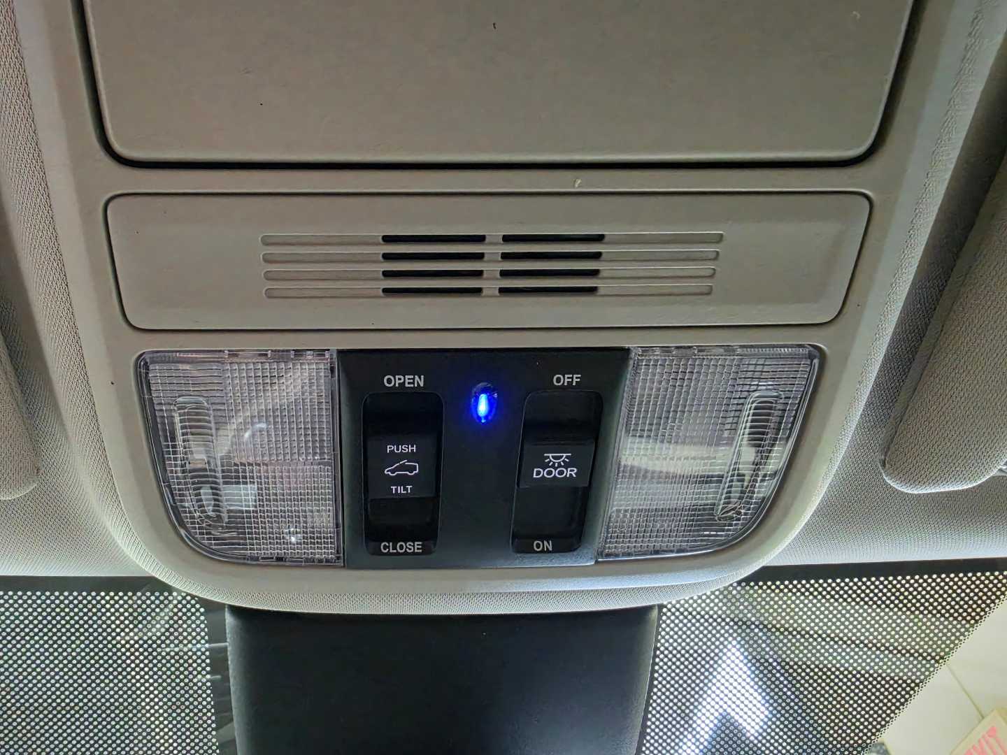 Thumbnail: 2026 Honda Odyssey - 18