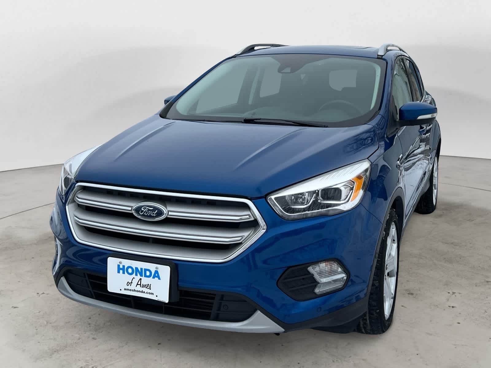 Thumbnail: 2019 Ford Escape - 1