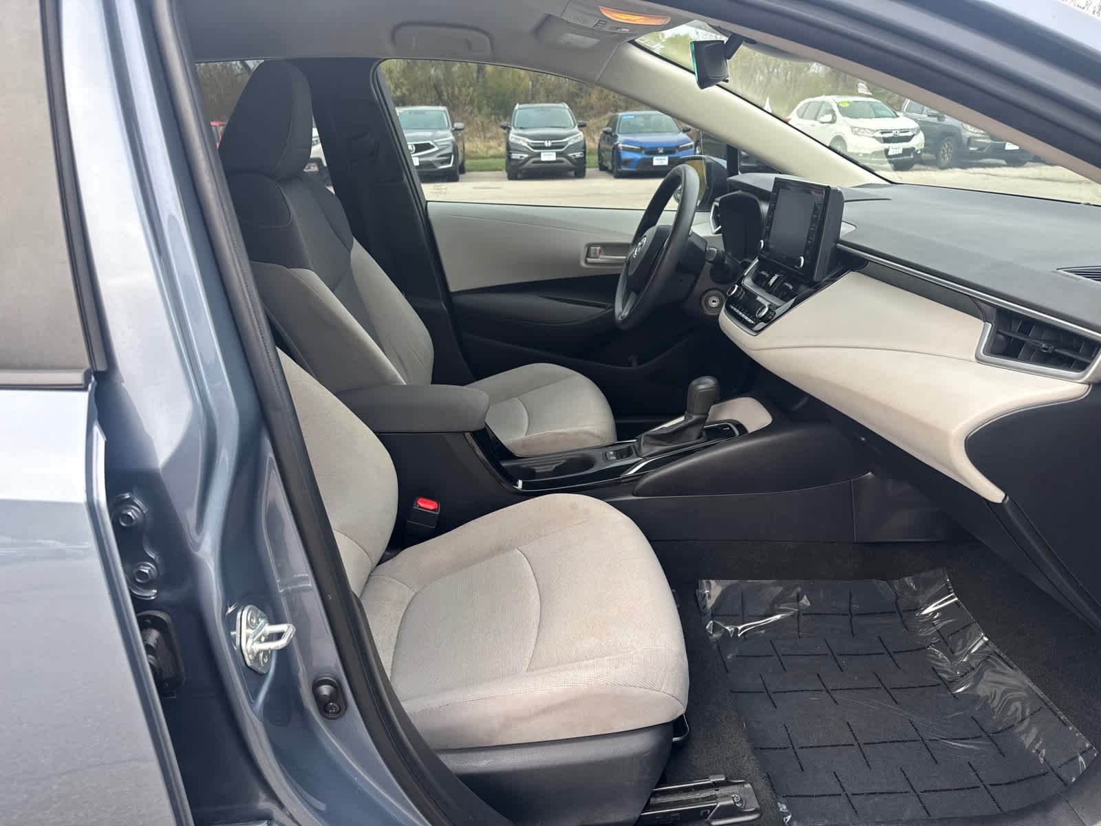 Thumbnail: 2022 Toyota Corolla - 8