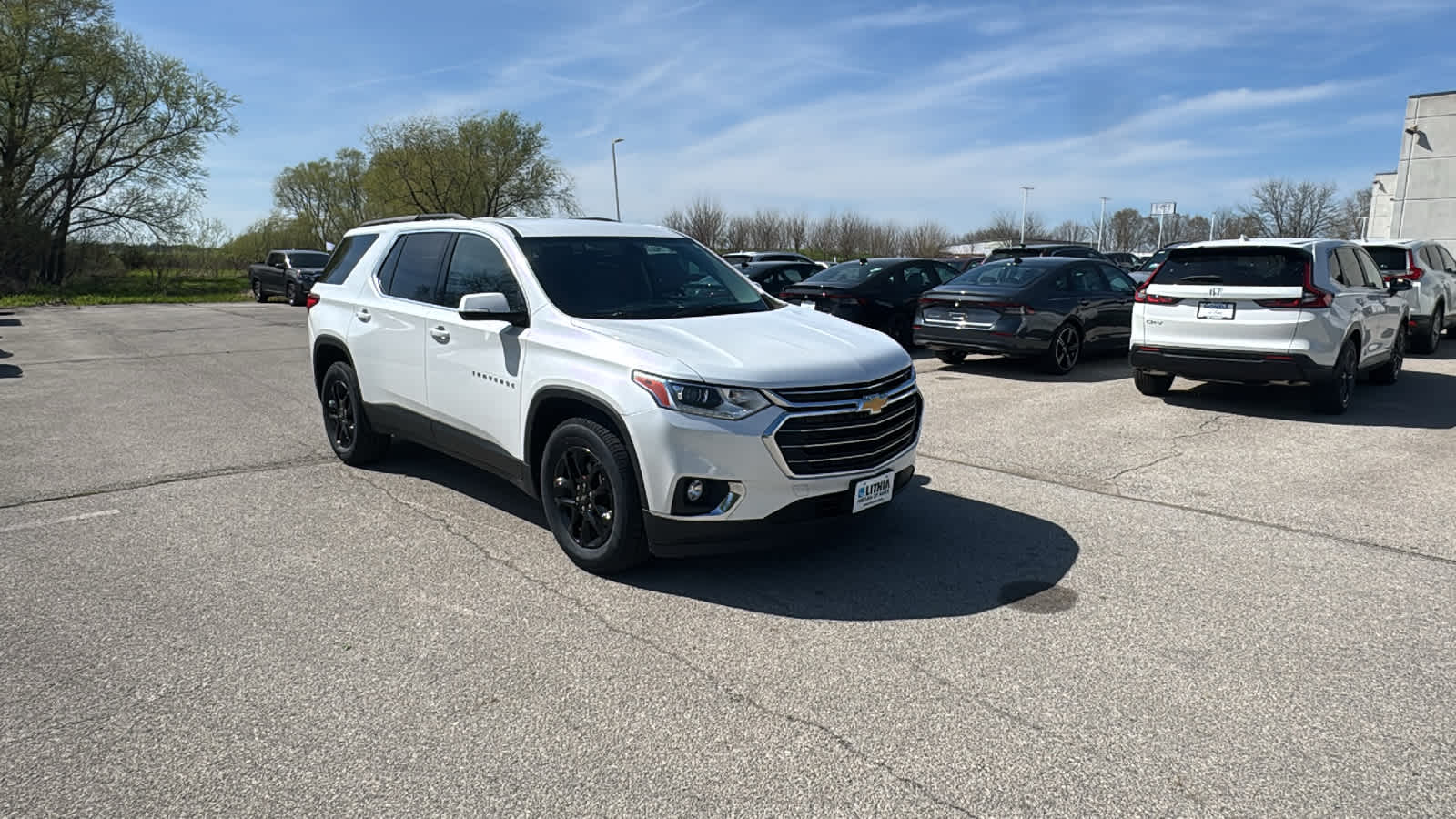 Thumbnail: 2020 Chevrolet Traverse - 8
