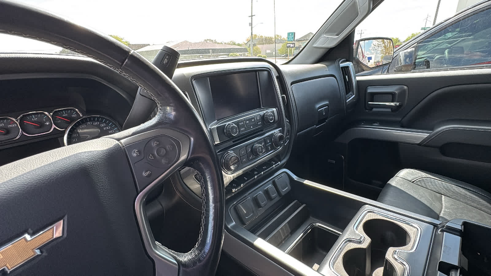 Thumbnail: 2018 Chevrolet Silverado 1500 - 22