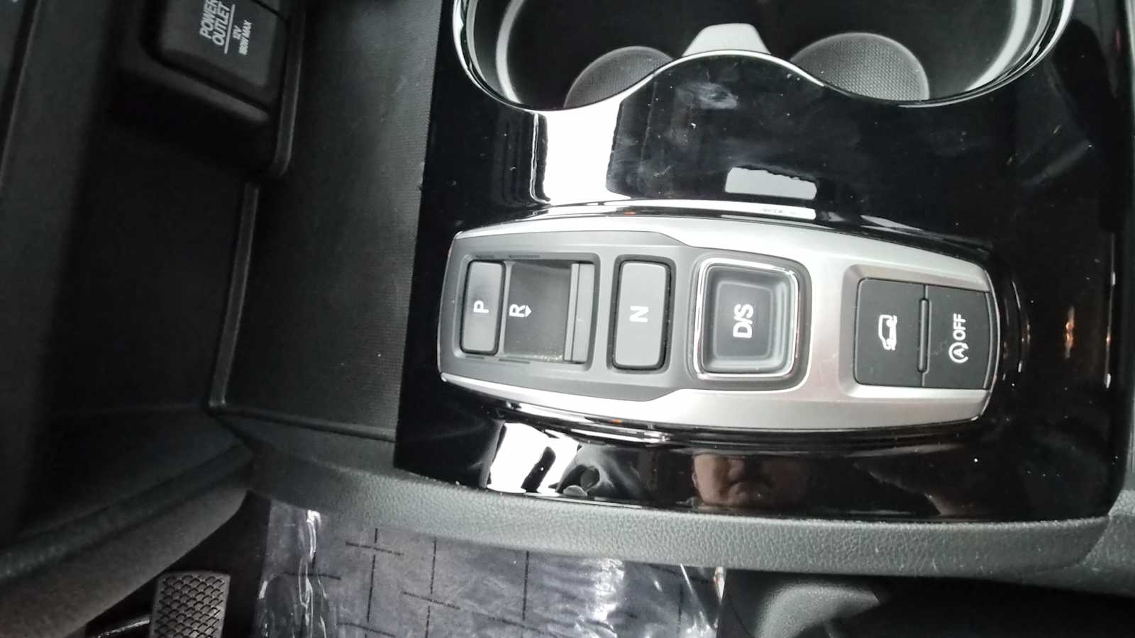 Thumbnail: 2017 Honda Pilot - 22