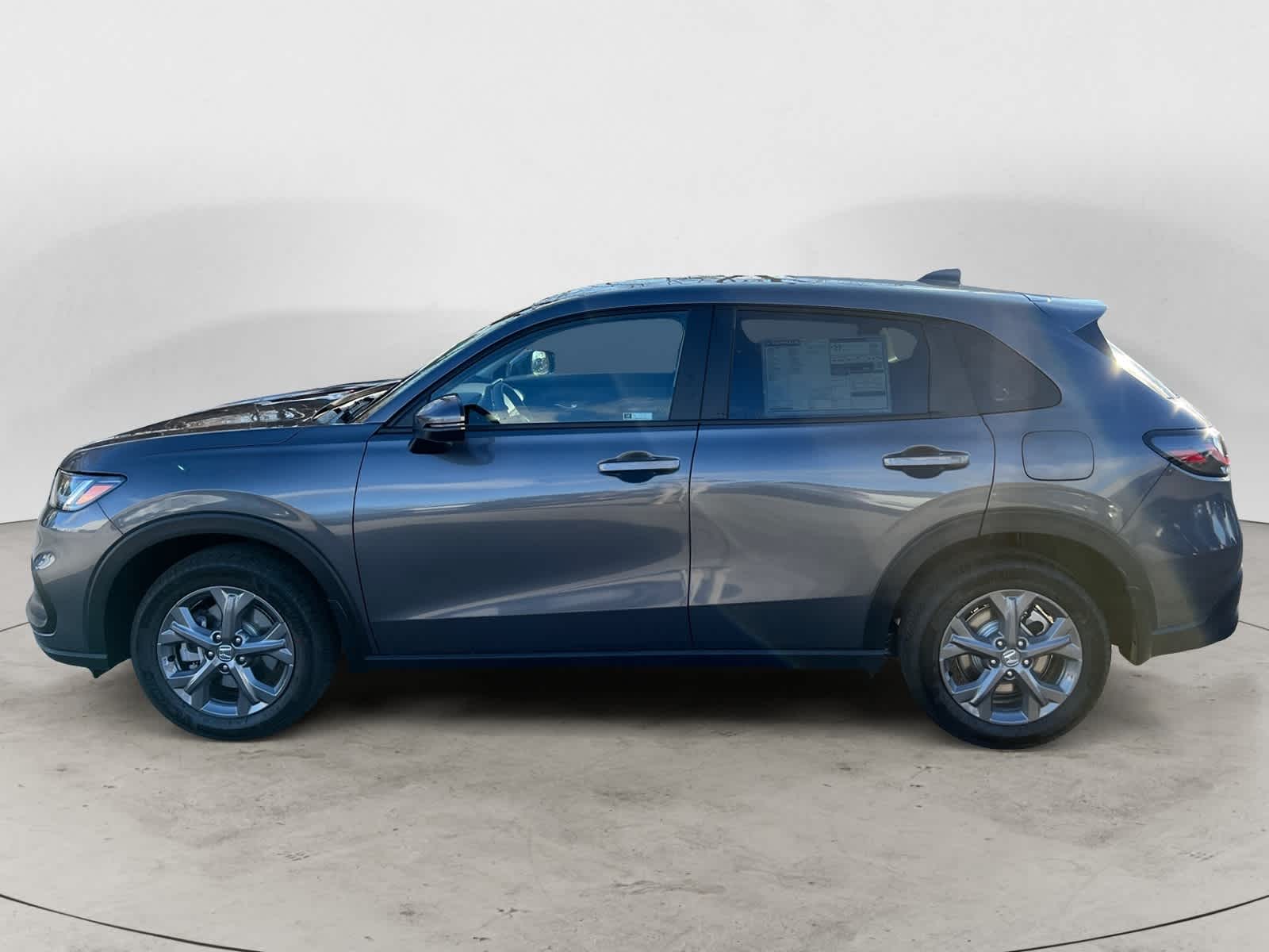 2026 Honda HR-V LX photo 2