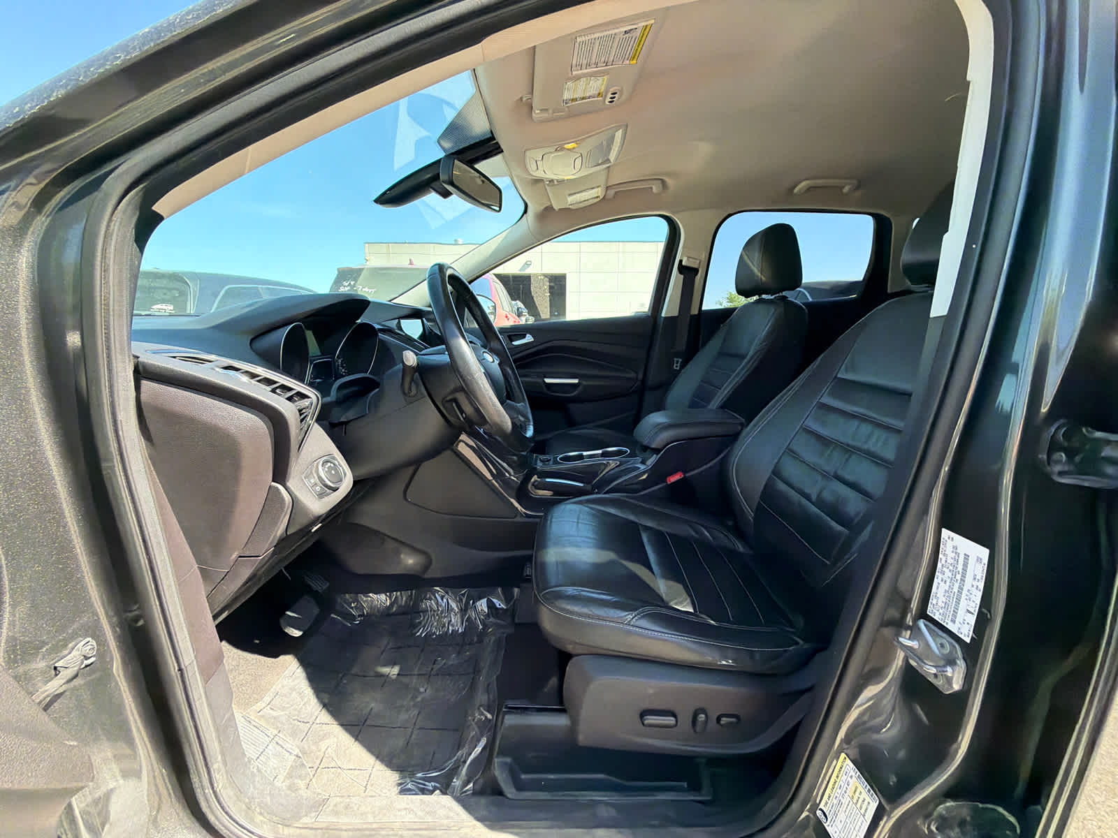 Thumbnail: 2016 Ford Escape - 15