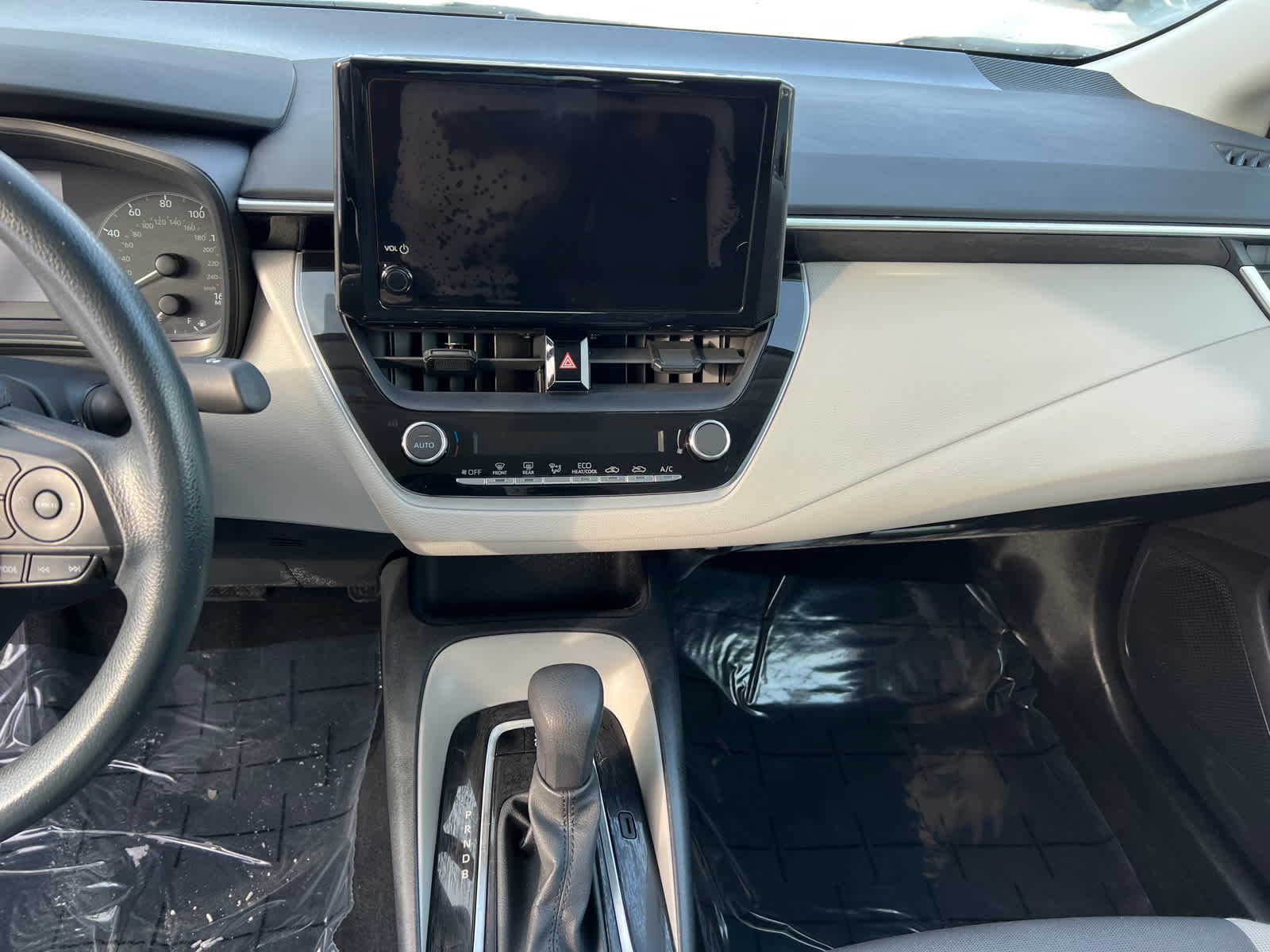 Thumbnail: 2023 Toyota Corolla - 24