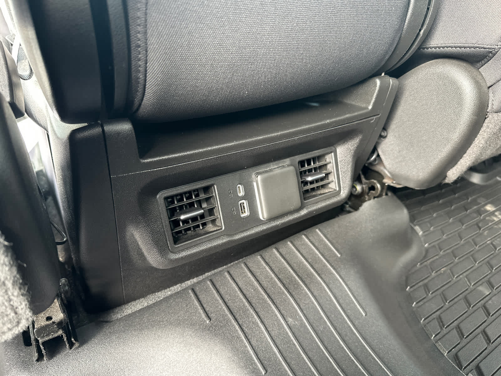 Thumbnail: 2023 Chevrolet Silverado 1500 - 24