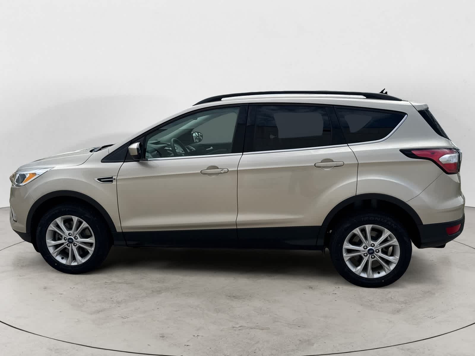 Thumbnail: 2018 Ford Escape - 2